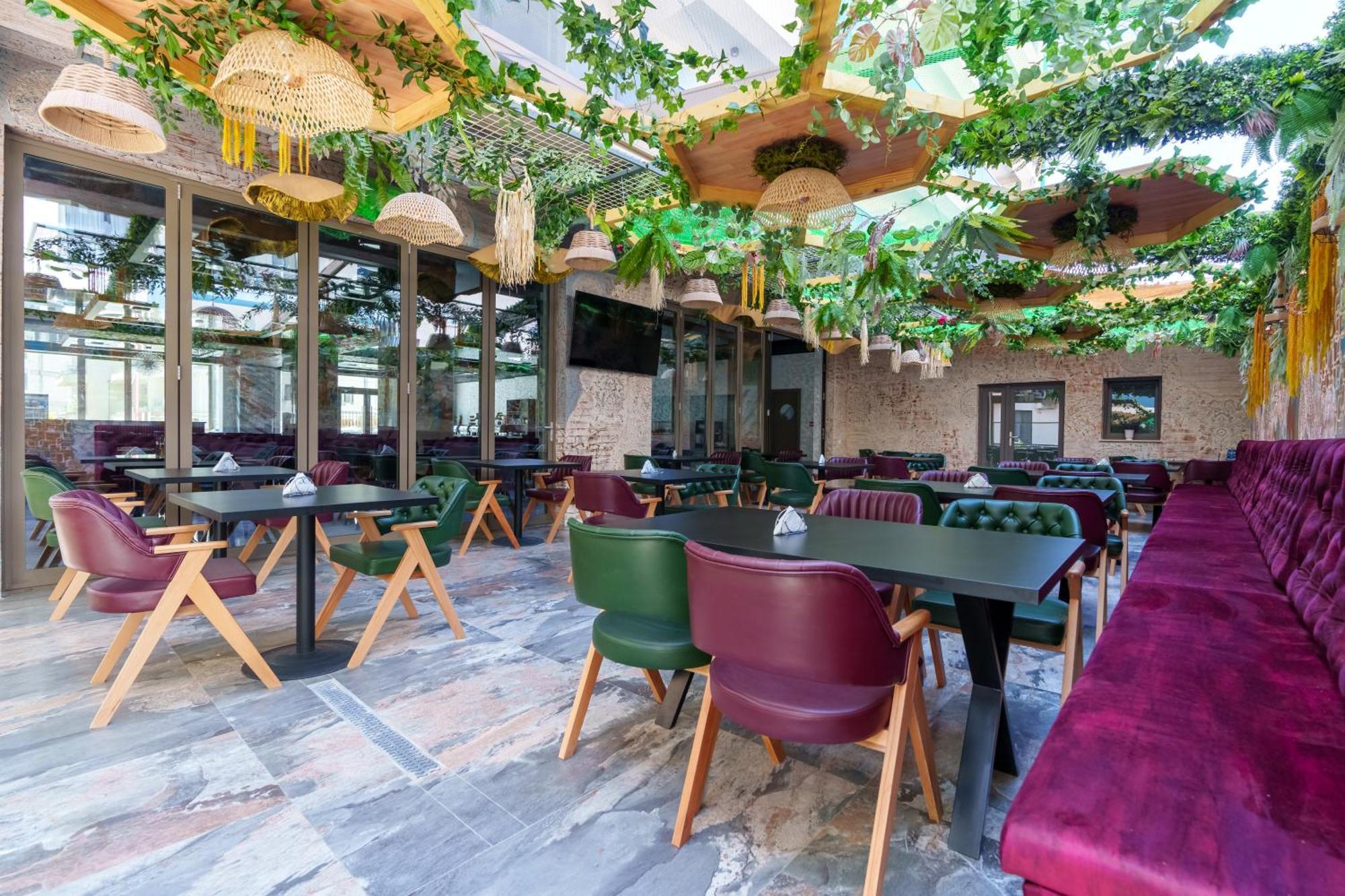 Hotel Kalya Năvodari Extérieur photo